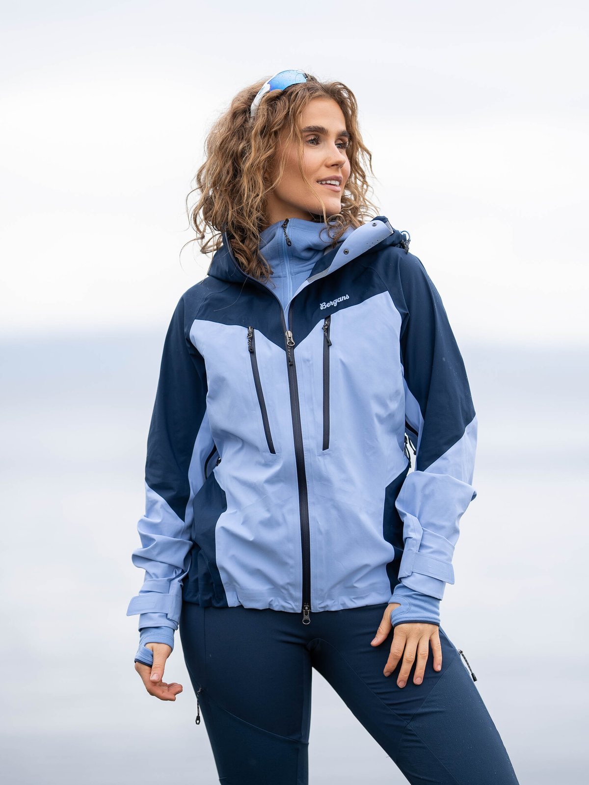 Bergans Tind 3-Lags Shell Jacket Women Blueberry Milk/Navy Blue