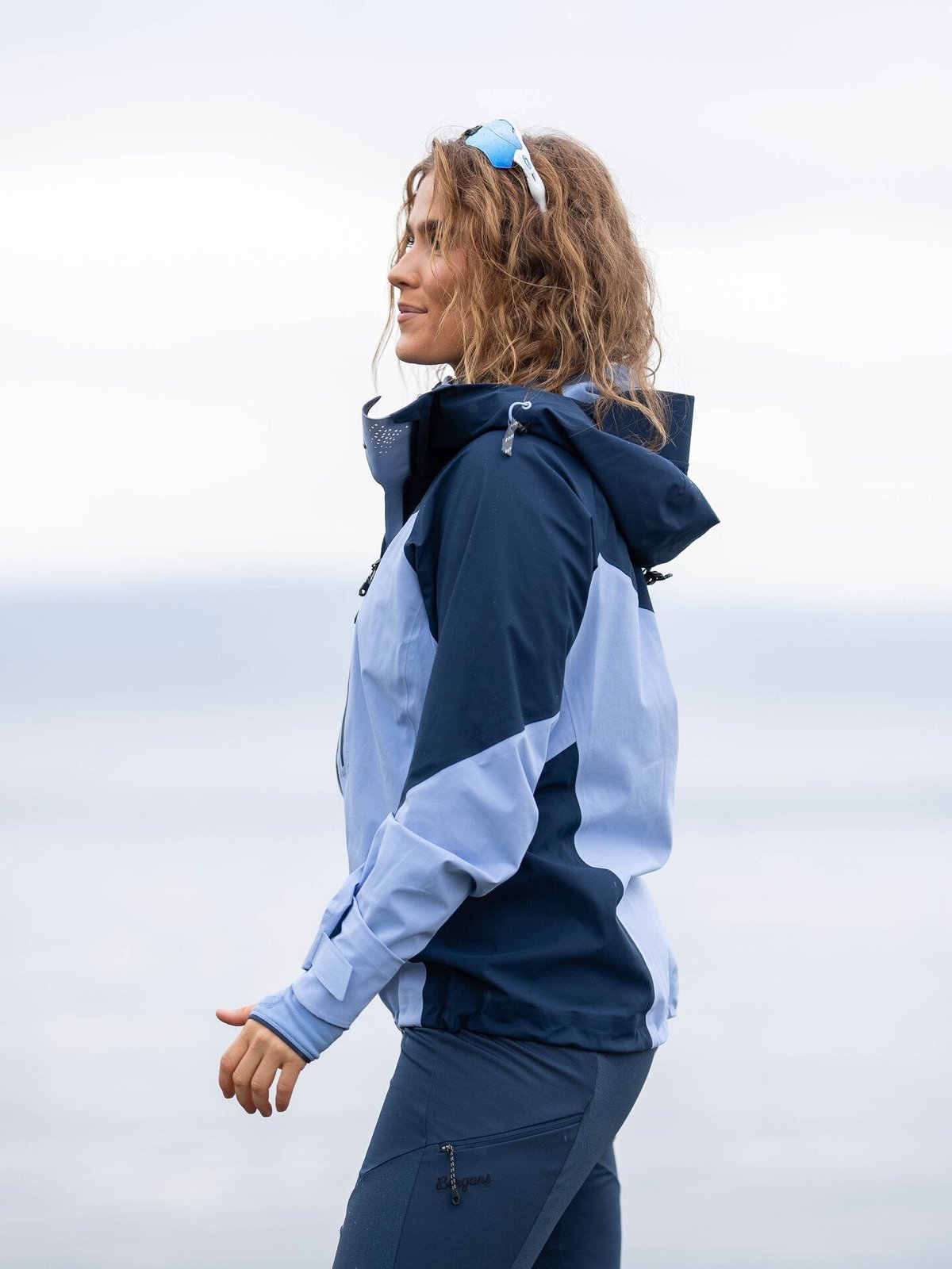 Bergans Tind 3-Lags Shell Jacket Women Blueberry Milk/Navy Blue