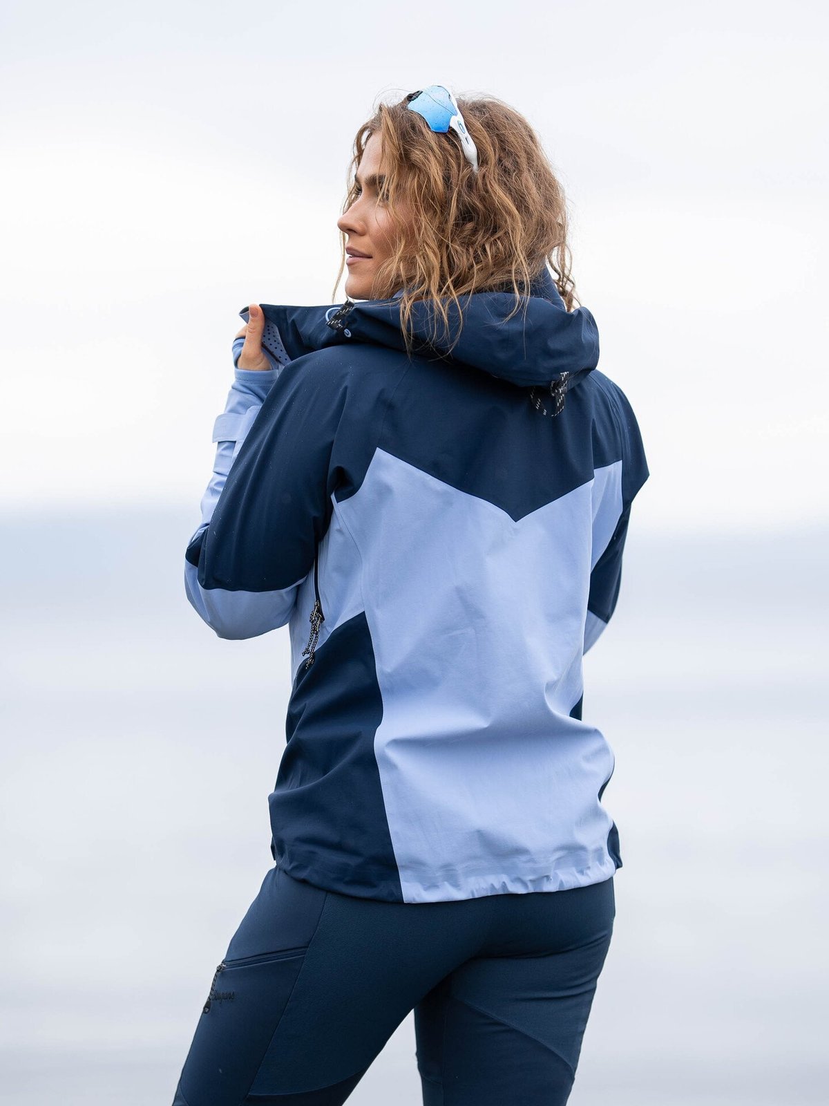 Bergans Tind 3-Lags Shell Jacket Women Blueberry Milk/Navy Blue