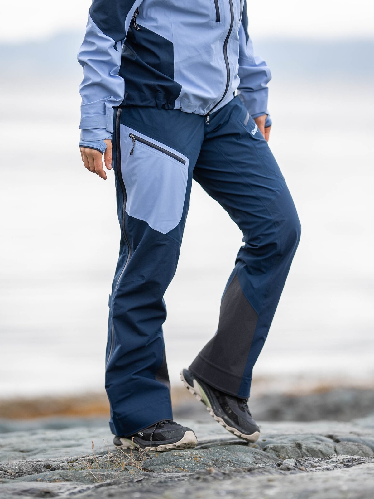 Bergans Tind 3L Shell Pants Women Navy Blue