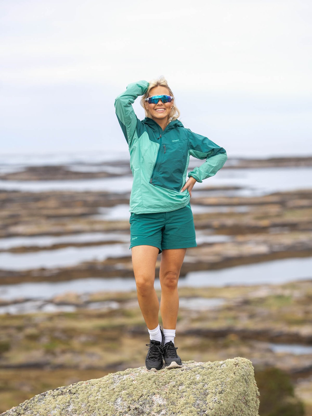 Bergans Tind Windbreaker Anorak Women Light Malachite Green / Malachite Green