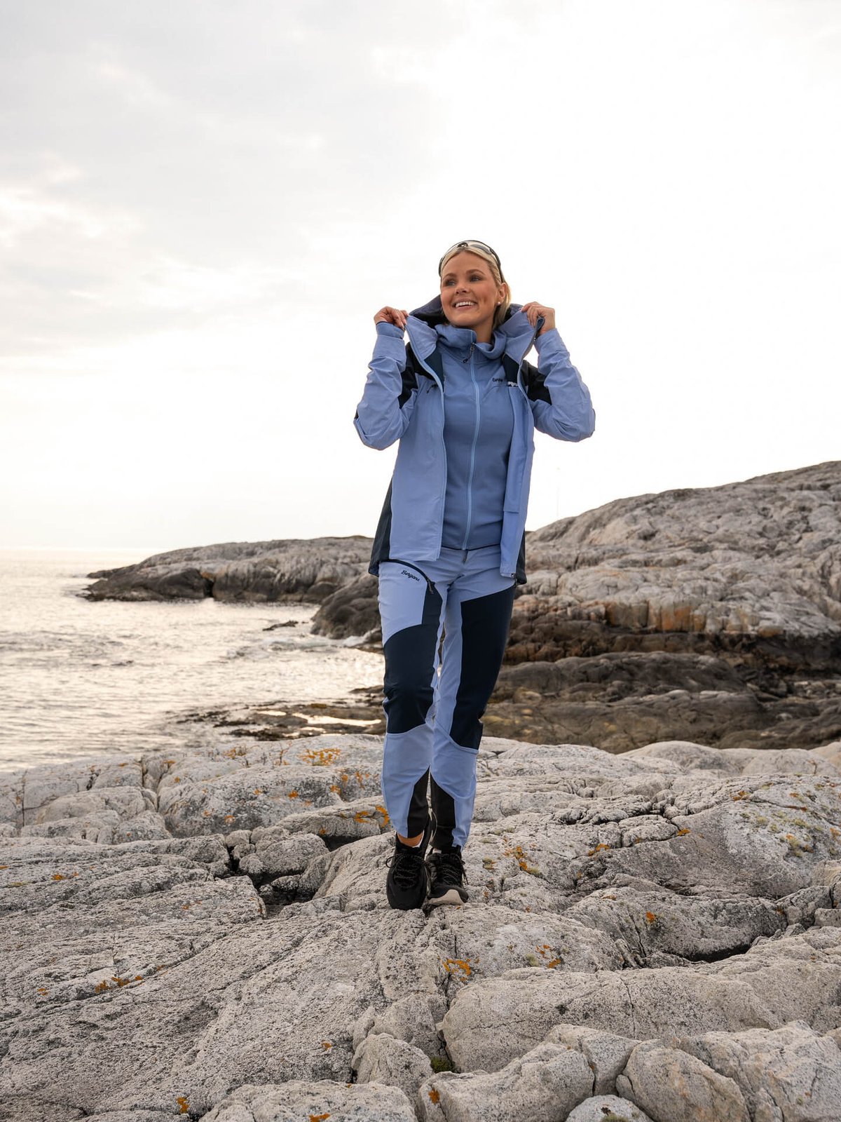 Bergans Tind Softshell Pants Women Blueberry Milk / Navy Blue