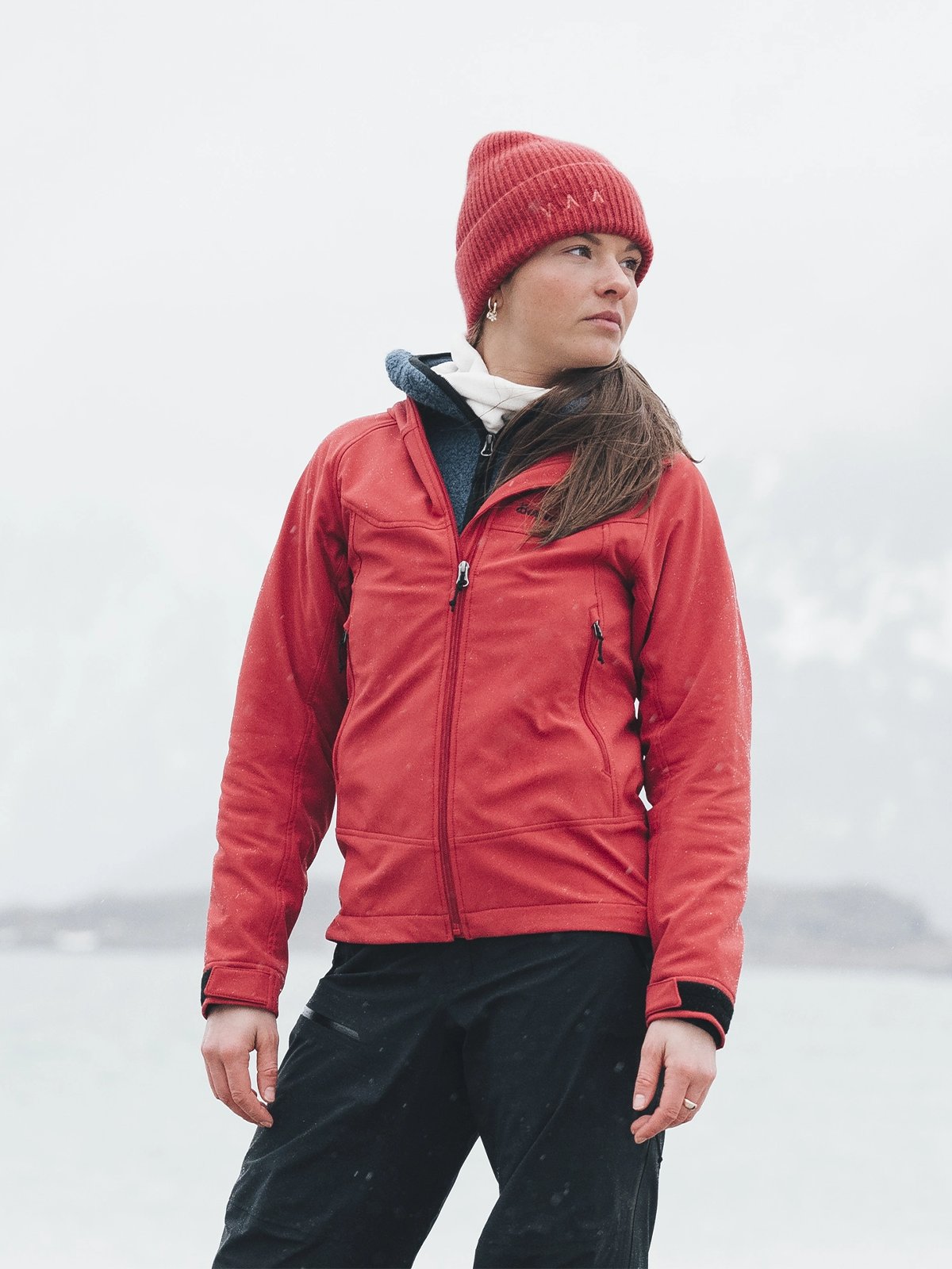 Bergans Vaagaa Softshell Jacket Hood Women Crimson Red