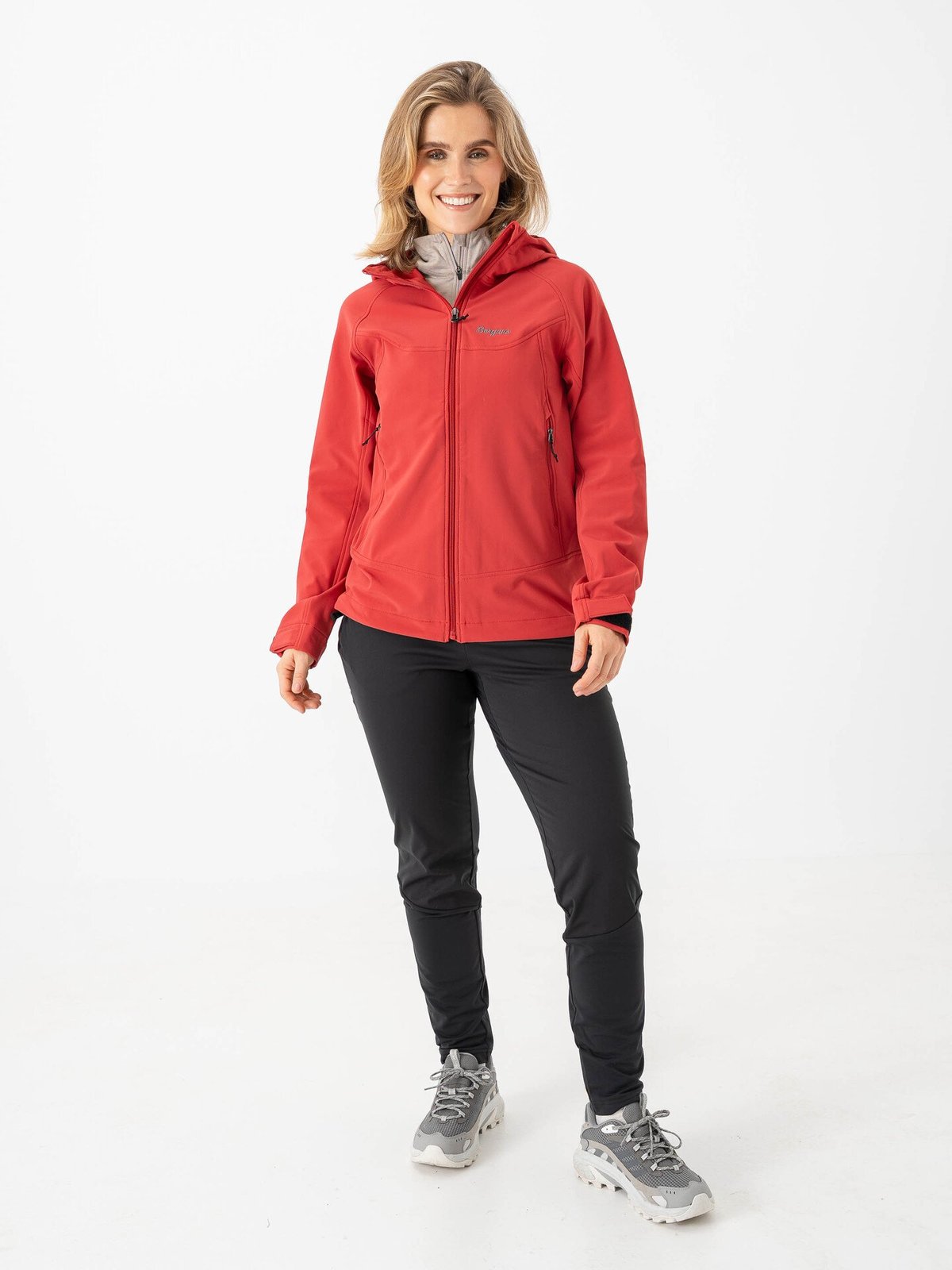 Bergans Vaagaa Softshell Jacket Hood Women Crimson Red