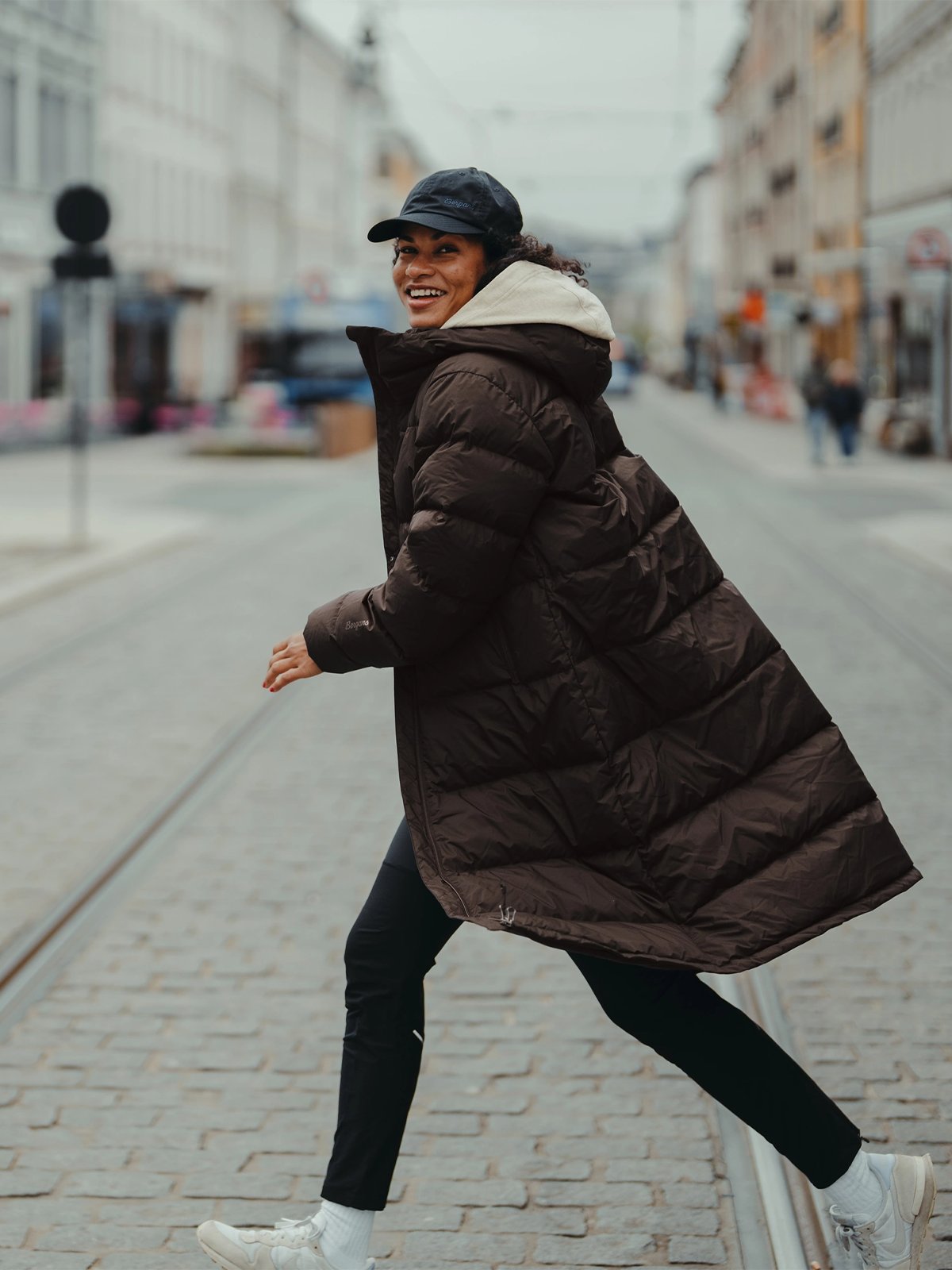 Bergans Oslo Down Long Coat Women Dark Chocolate