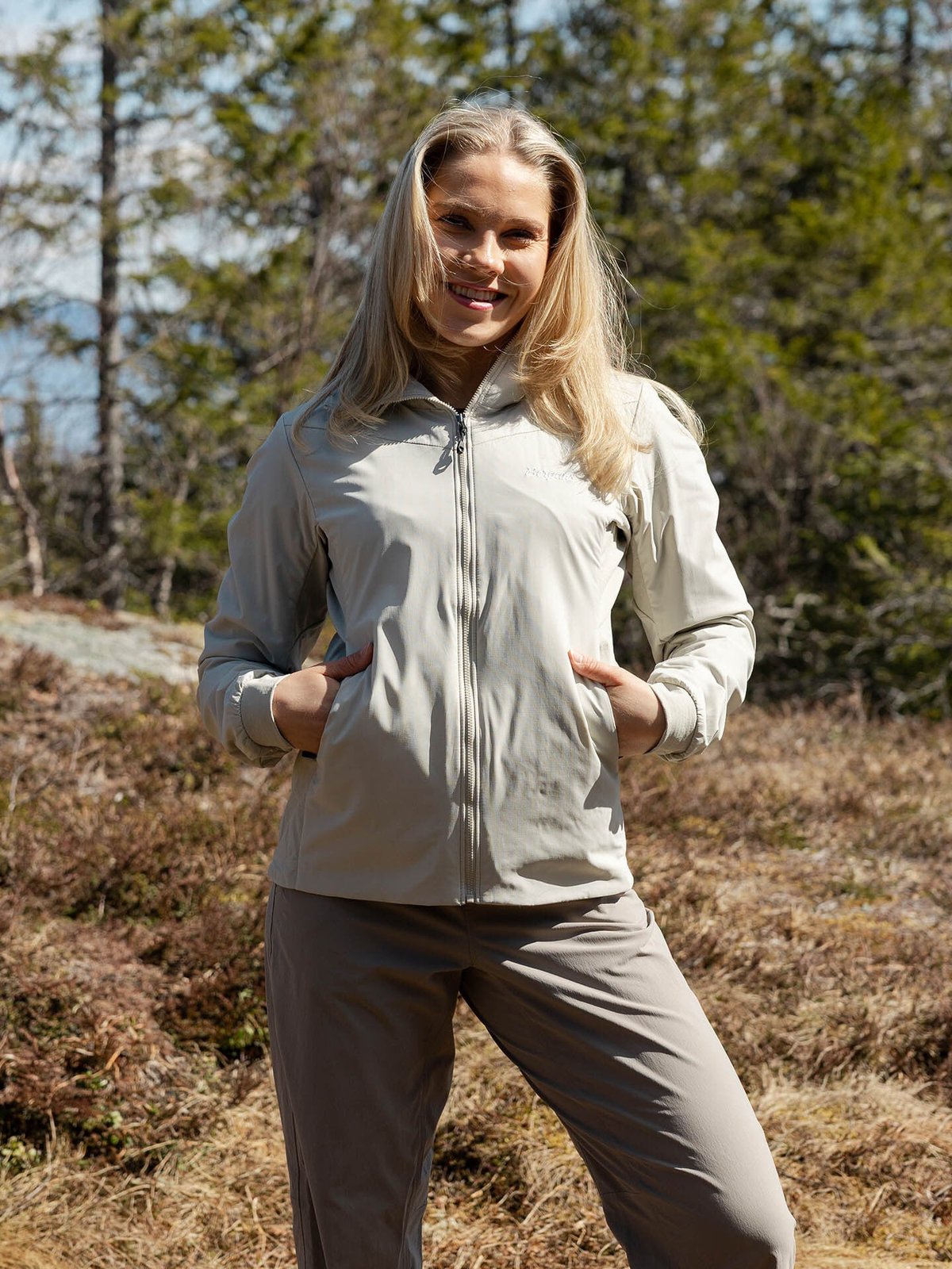 Bergans Holo Hood Jacket Women Coastal Sand