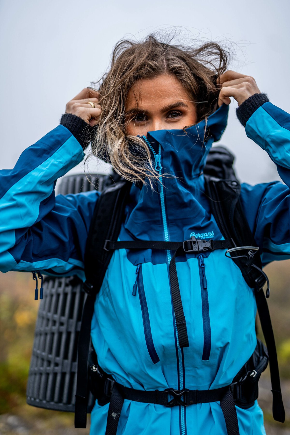 Bergans Cecilie 3L Jacket Clear Ice Blue / Deep Sea Blue