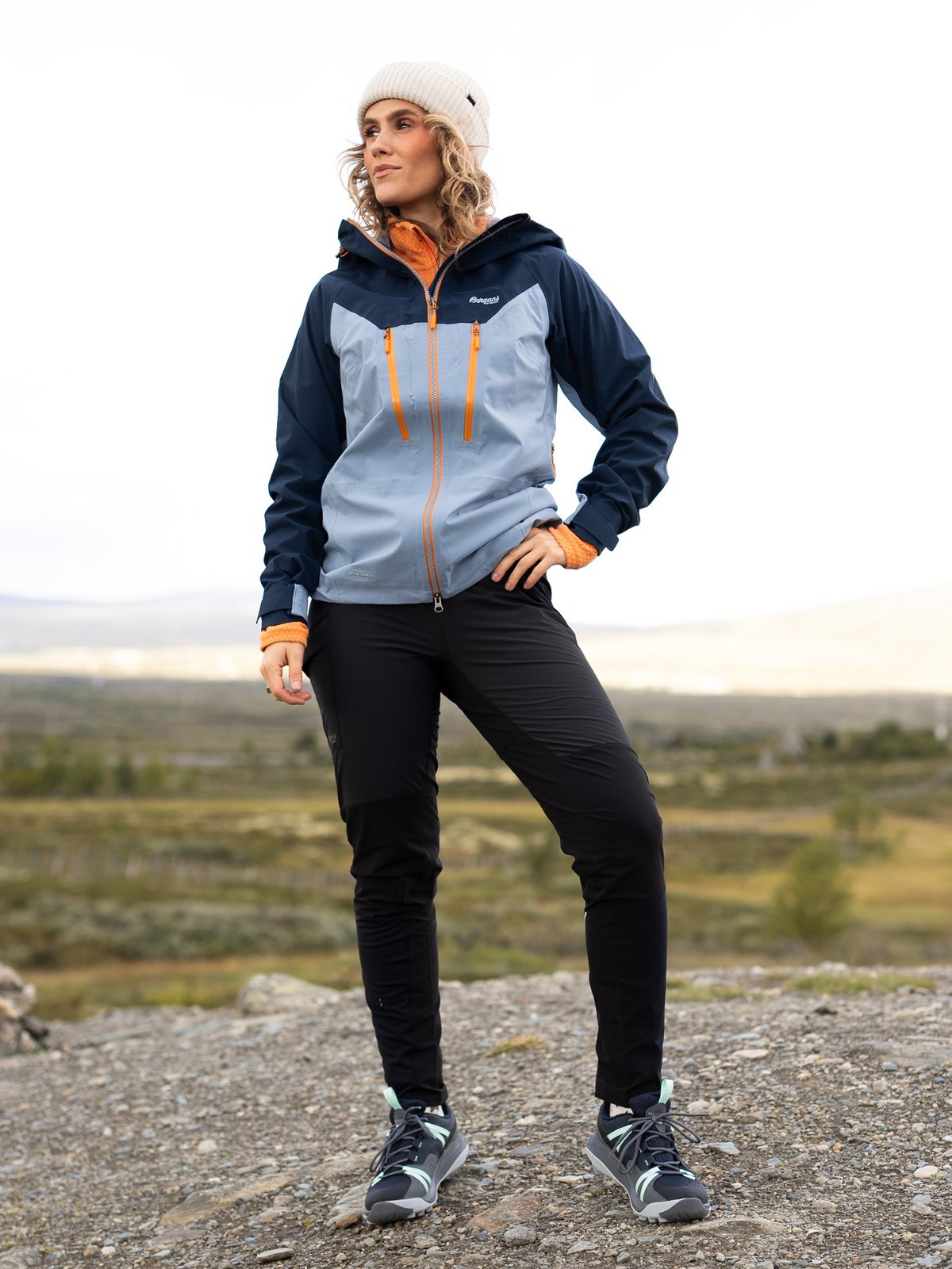 Bergans Cecilie 3L Jacket Misty Sky Blue / Navy Blue