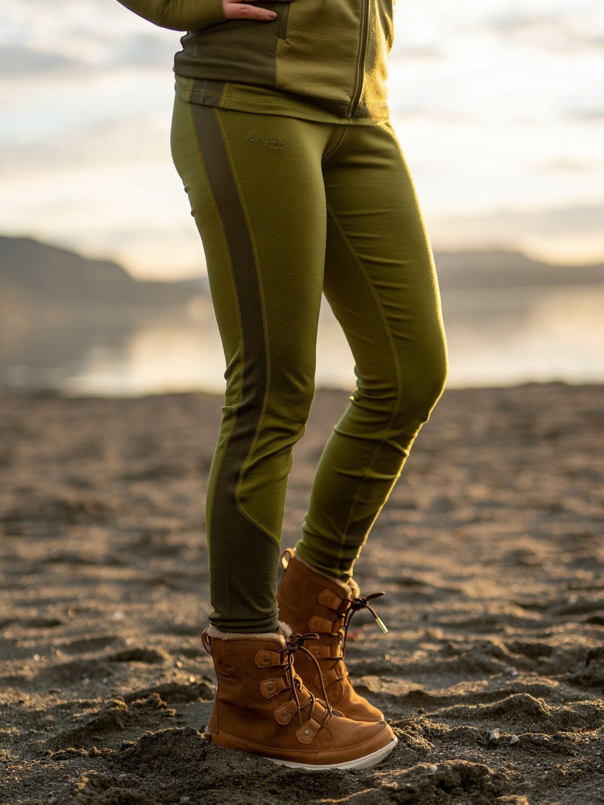 Bergans Cecilie Wool Tights Trail Green / Dark Olive Green