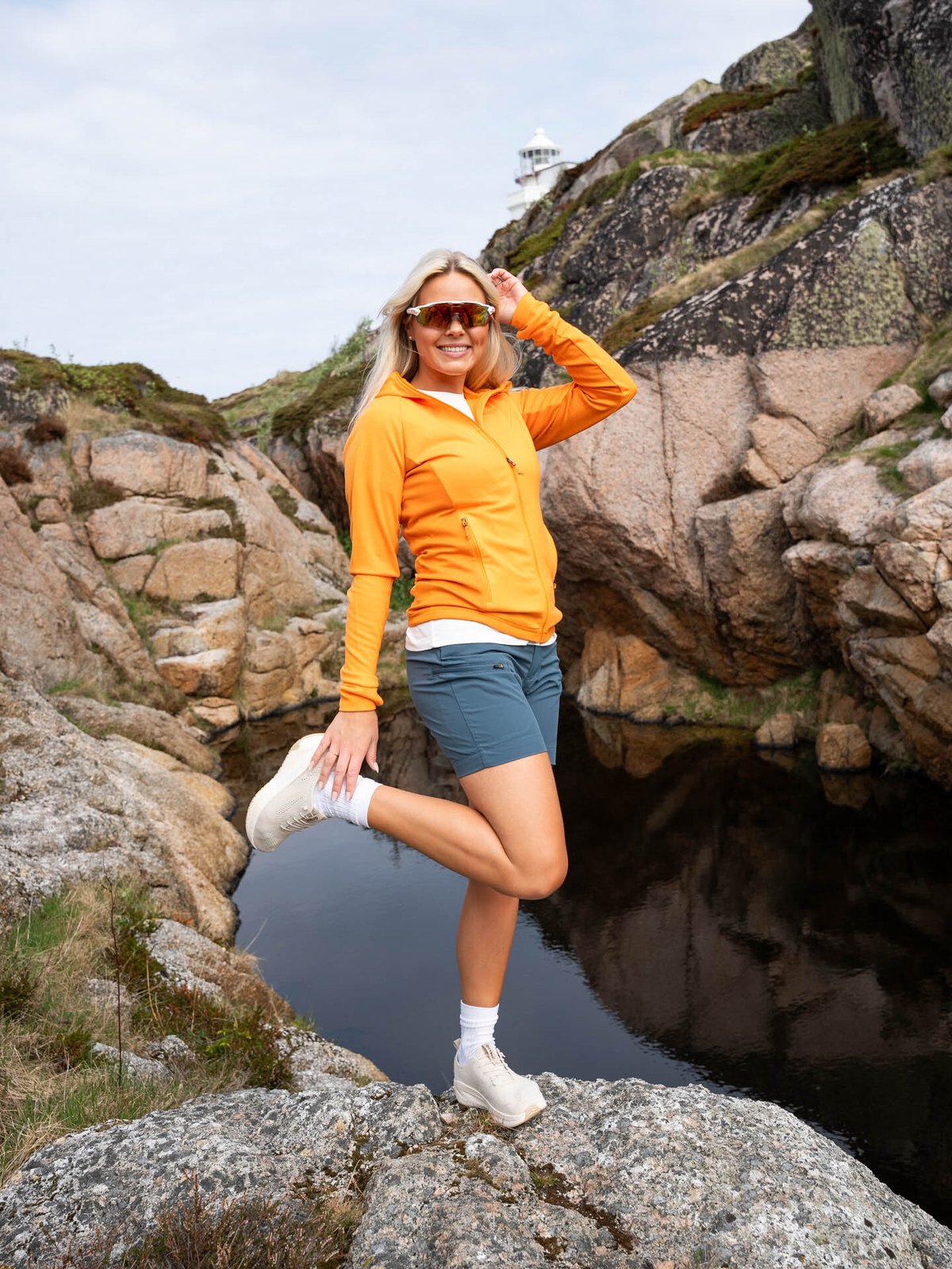 Bergans Cecilie Wool Hood Jacket Lush Yellow / Cloudberry Yellow