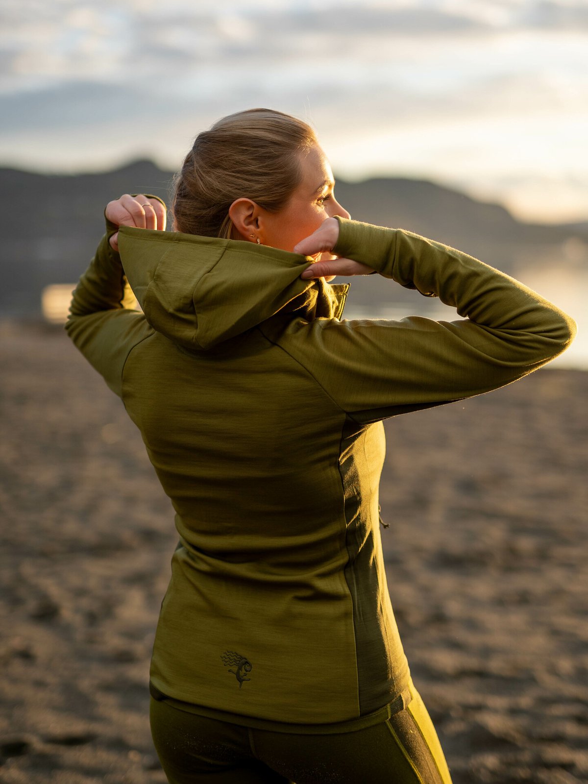 Bergans Cecilie Wool Hood Jacket Trail Green / Dark Olive Green