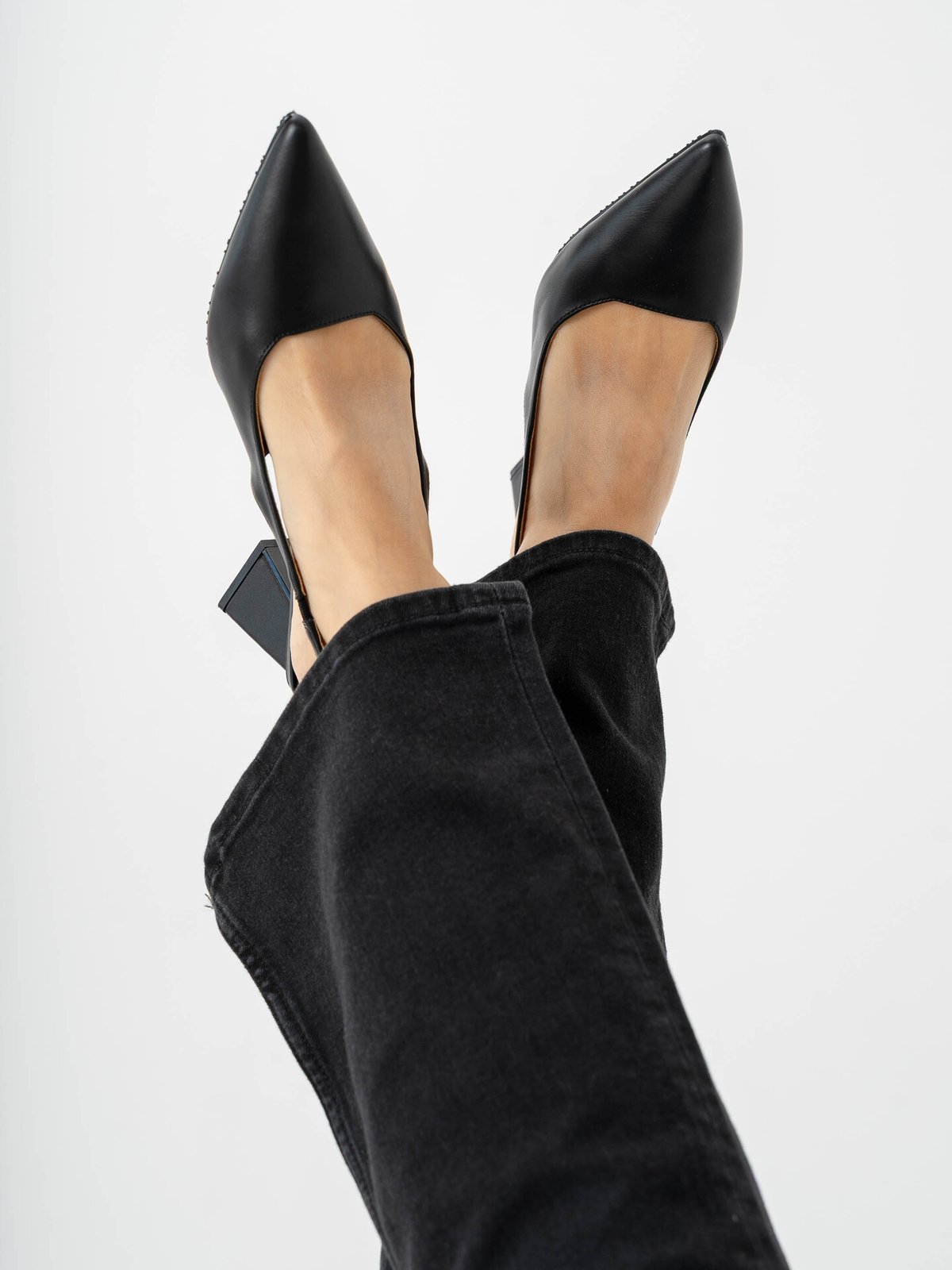 Bianco Maralyn Slingback Smooth Faux Leather Black