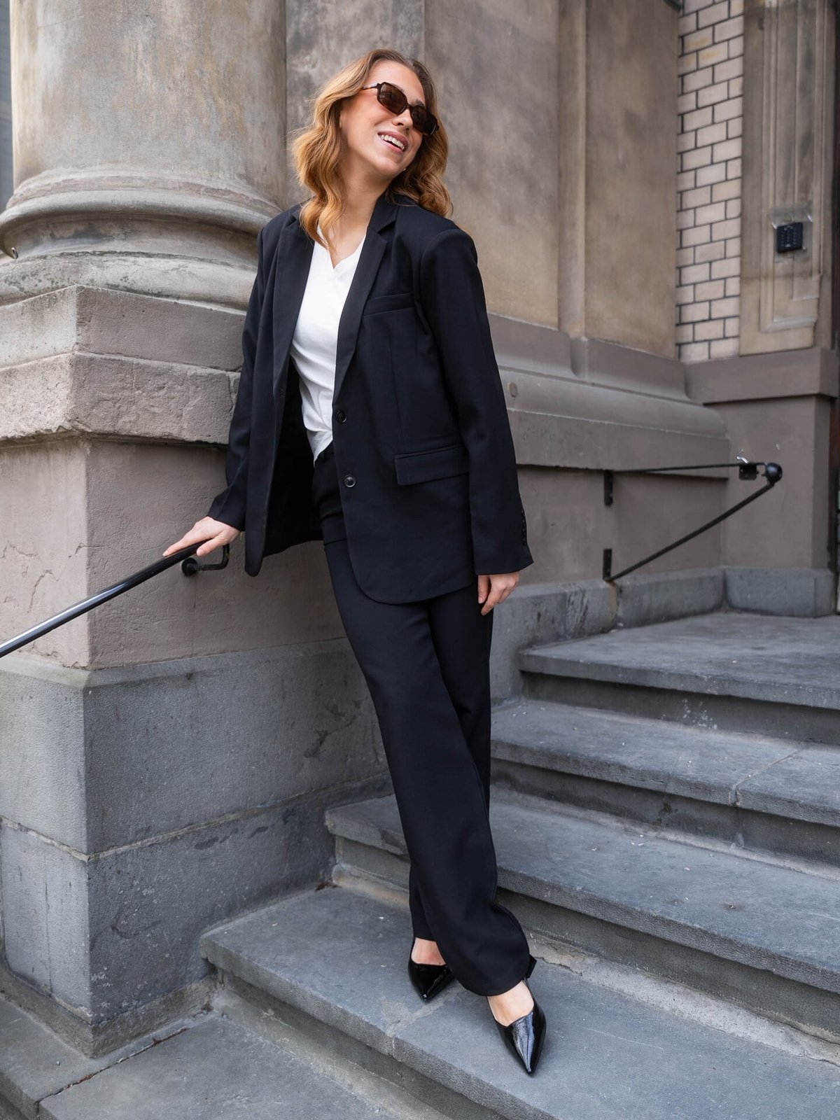 BYIC Signature Blazer Black