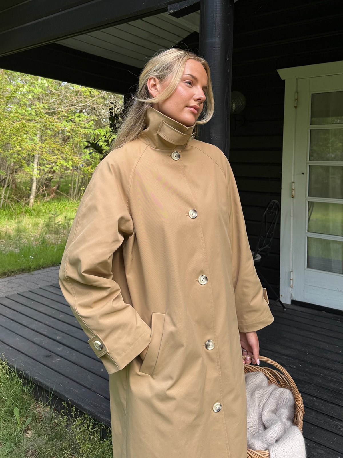 BYIC Ava Trenchcoat Camel