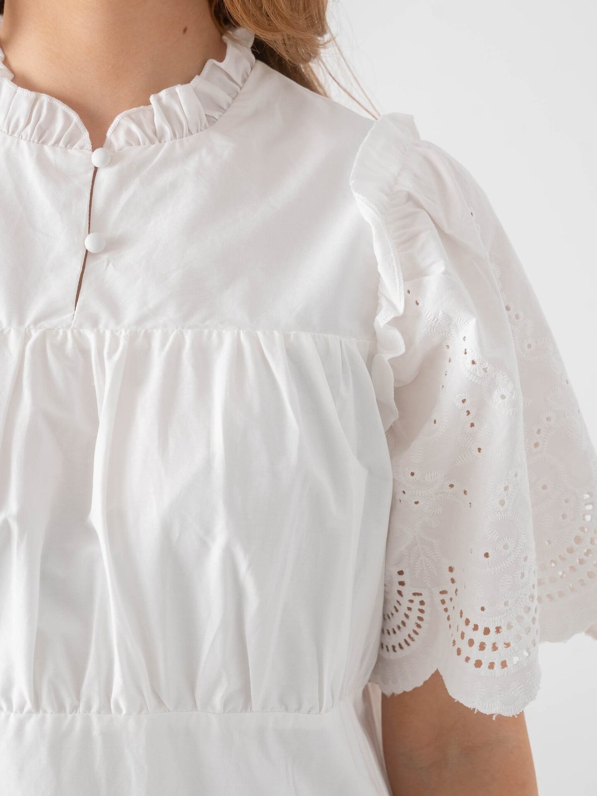 BYIC Solveig Dress White Embroidery