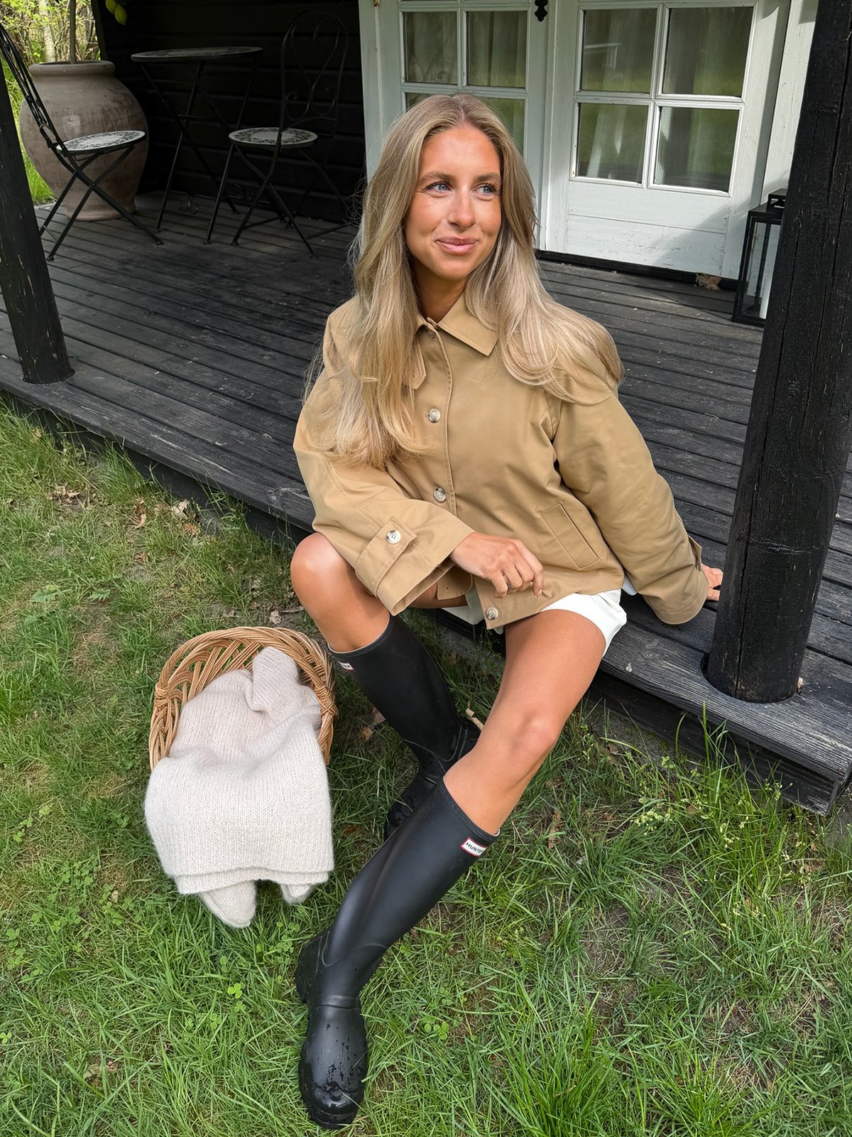 BYIC Ava Short Trenchcoat Camel