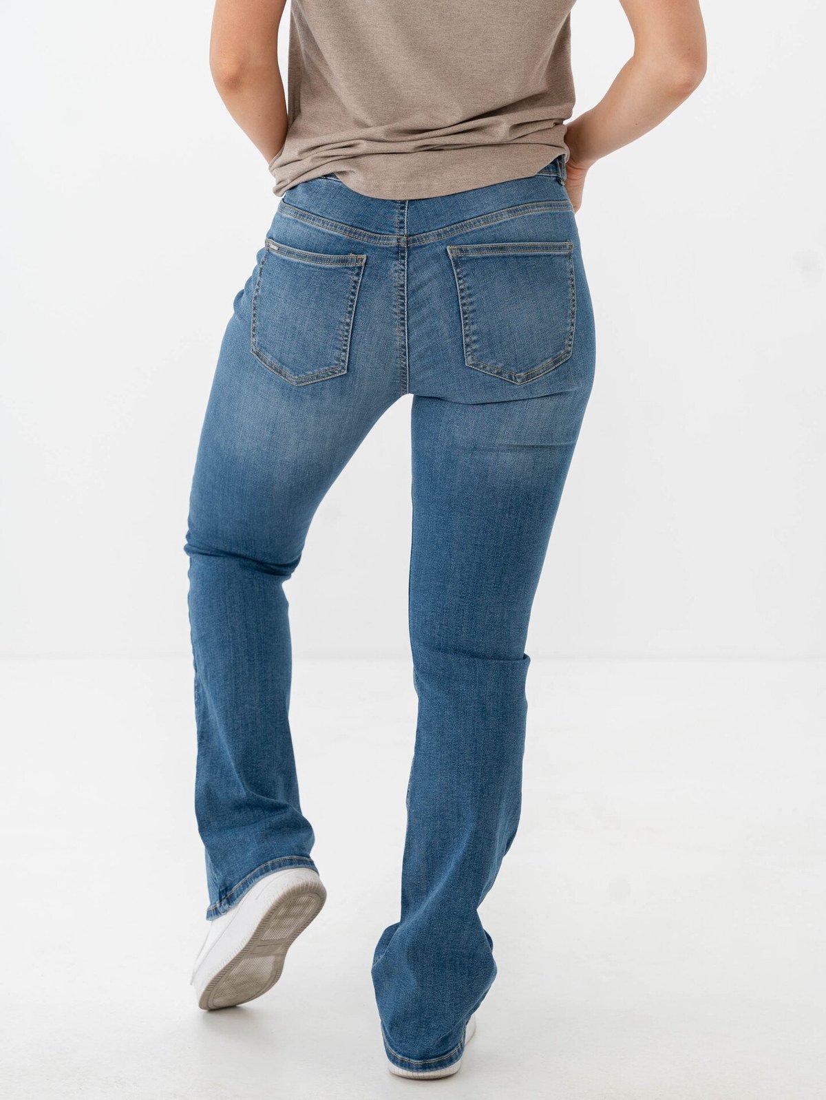 B.YOUNG Luni Flare Jeans Light Blue Denim