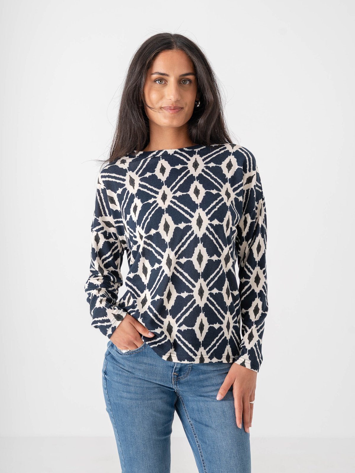 B.YOUNG Pieta All Over Print Top Navy Blazer Ikat