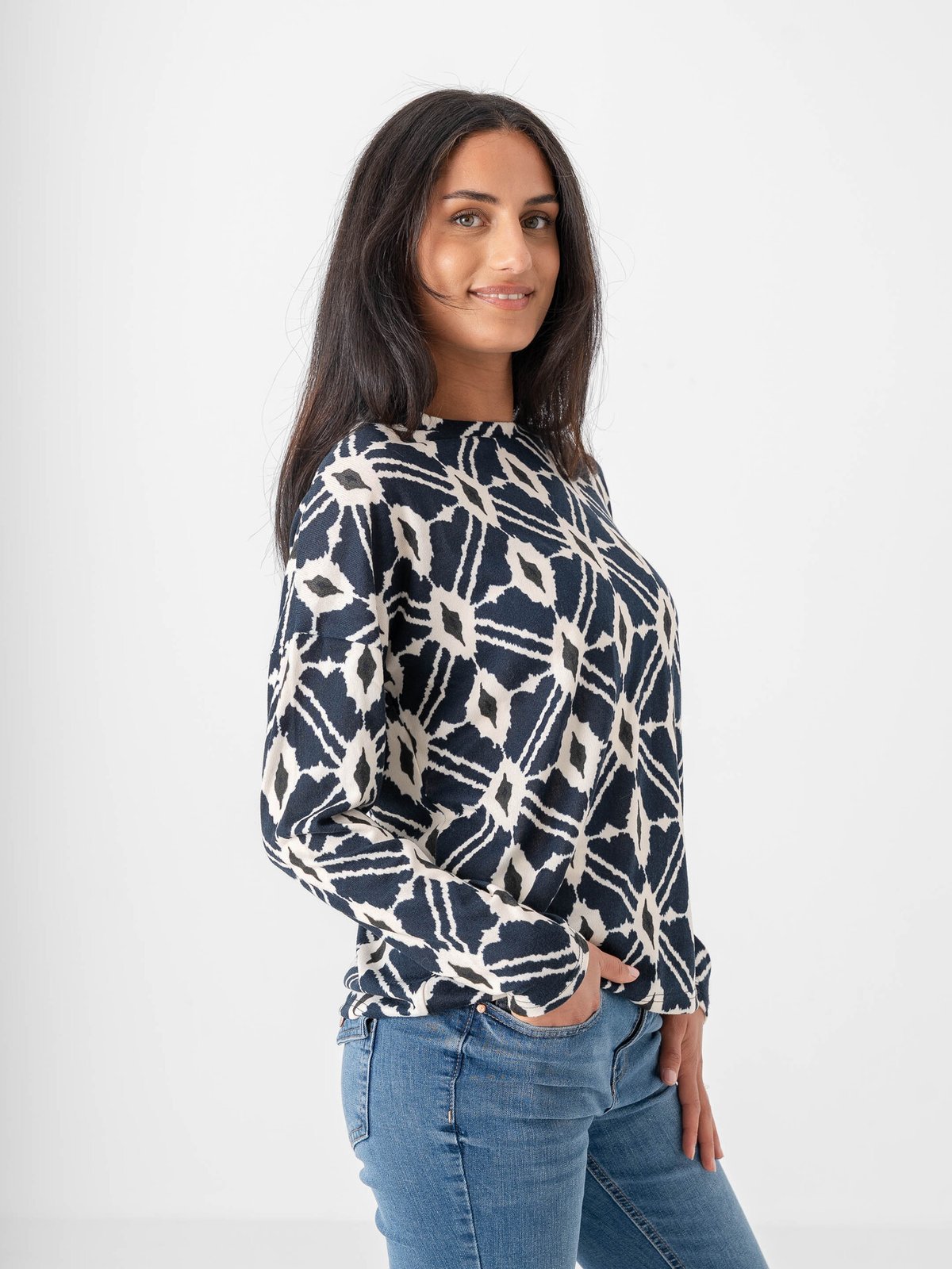 B.YOUNG Pieta All Over Print Top Navy Blazer Ikat