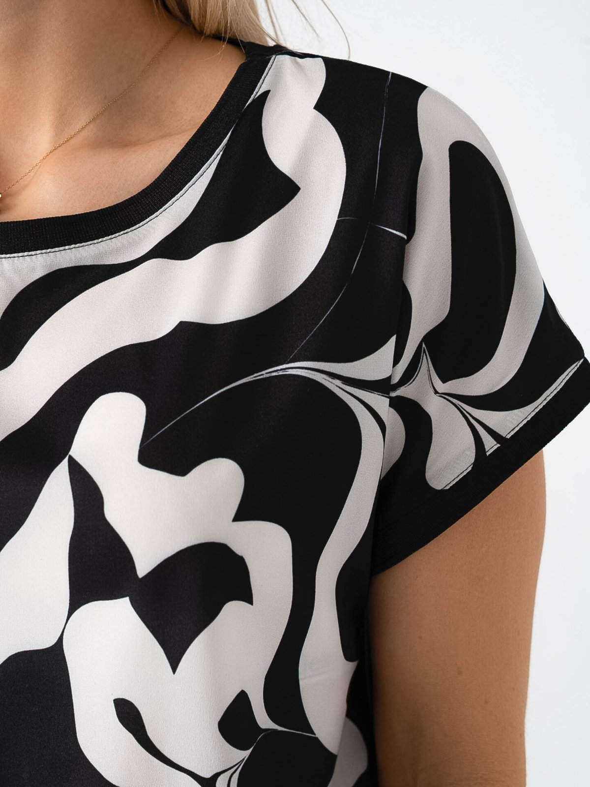 B.YOUNG Panya Tee Meteorite Swirls