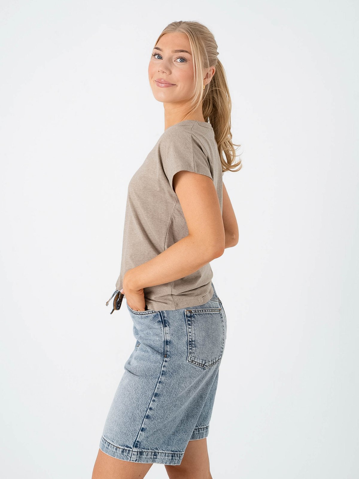 B.YOUNG Pamila V Tee Chinchilla Melange