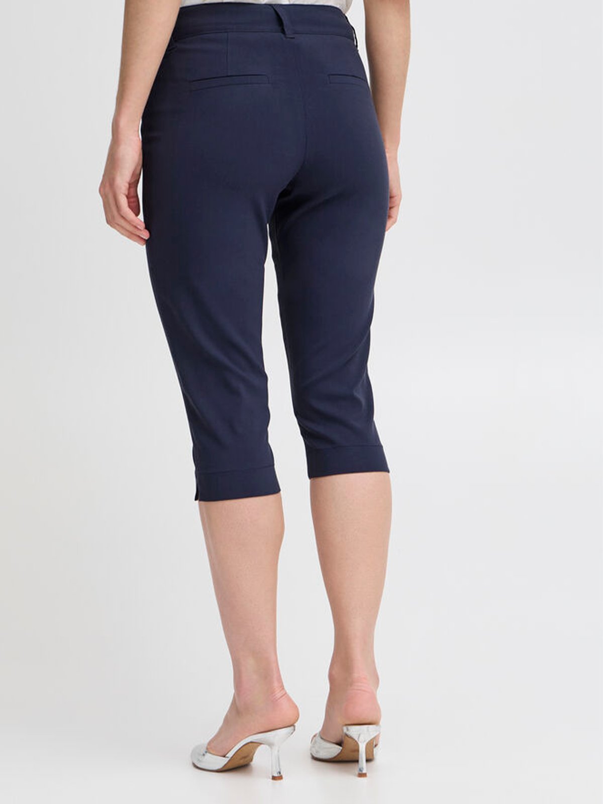 B.YOUNG Dixi Capri Pants Copenhagen Night