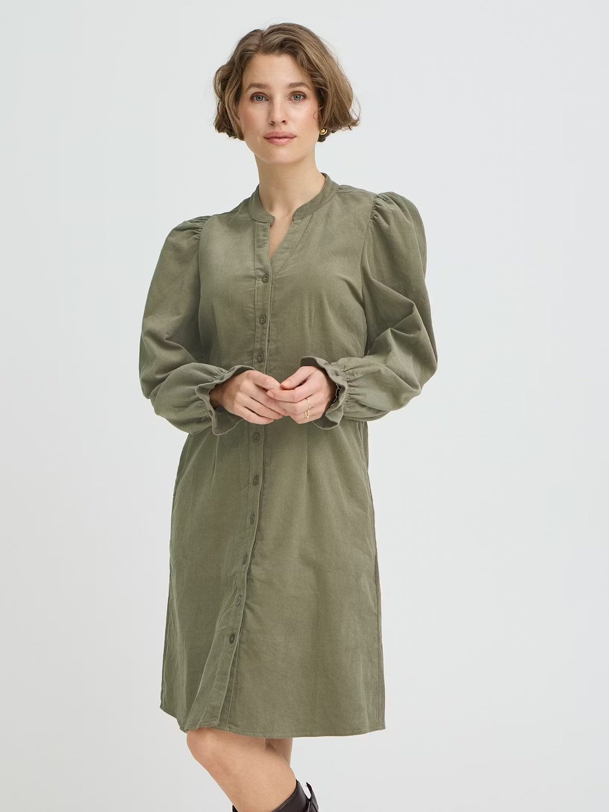 B.YOUNG Denord Vneck Dress Vetiver / Green