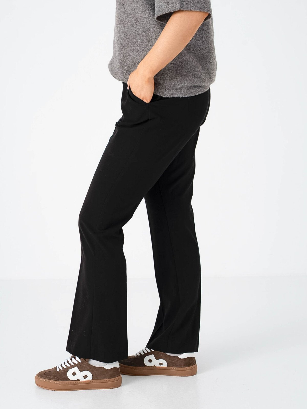 B.YOUNG Danta Flare 4 Black