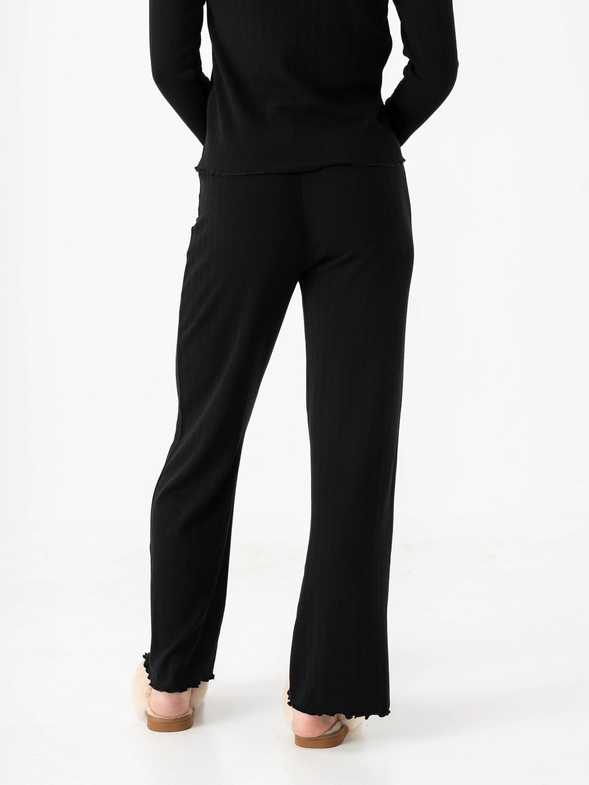 B.YOUNG PJ Set Black