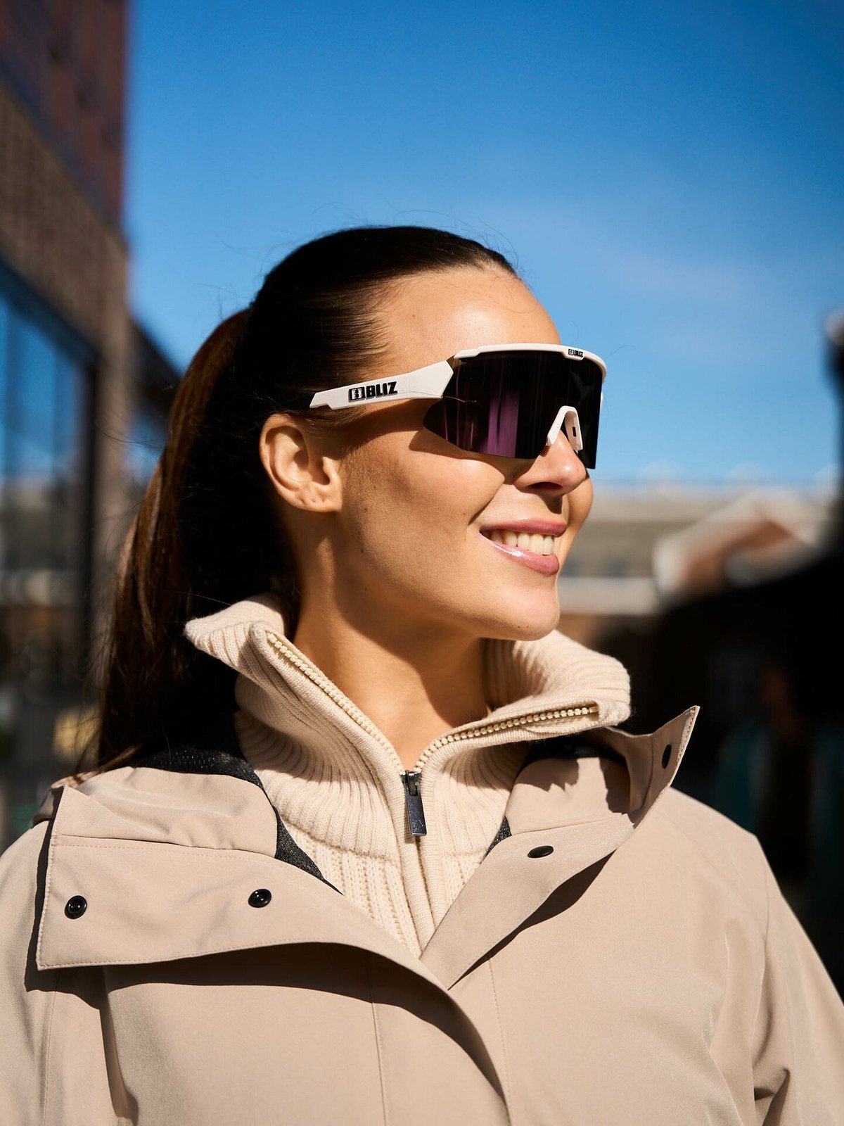 Bliz Breeze Small Ramme: White / Glass: Brown Rose