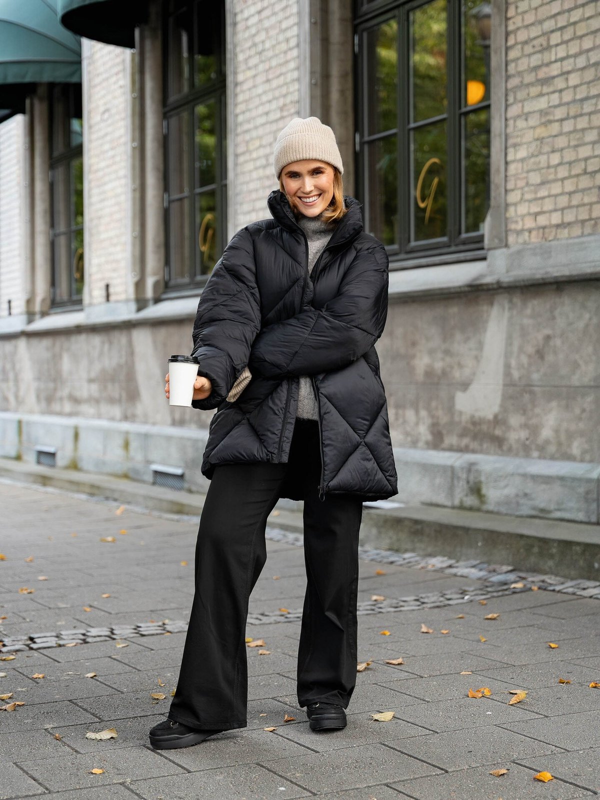 Comprimé Puffer Jacket Black