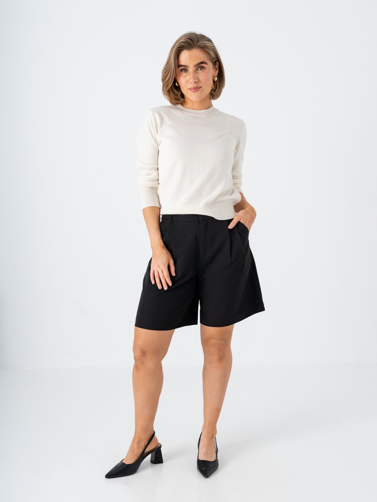 Comprimé Suit Shorts Black