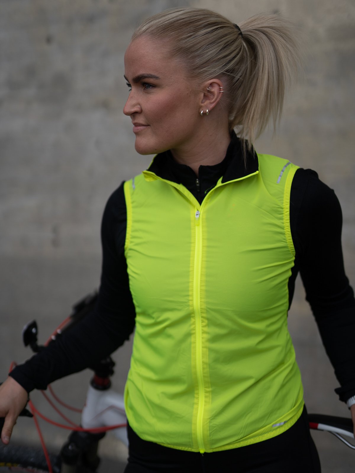 Craft Essence Light Wind Vest Flumino