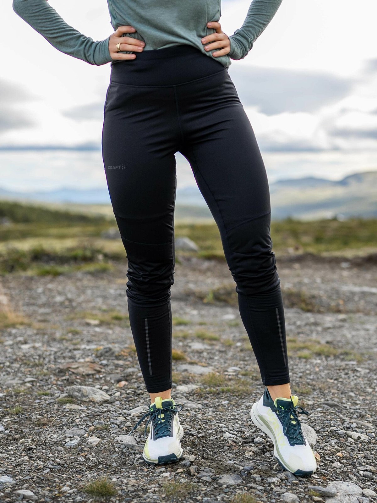 Craft Advance Essence Wind Tights Black