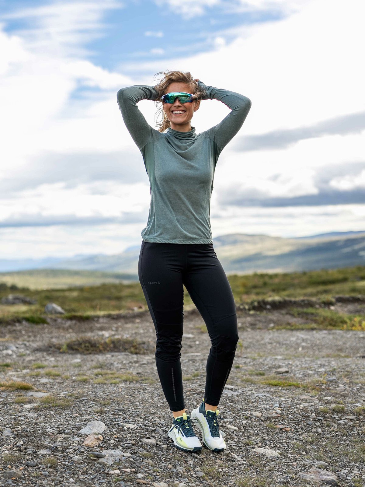 Craft Advance Essence Wind Tights Black