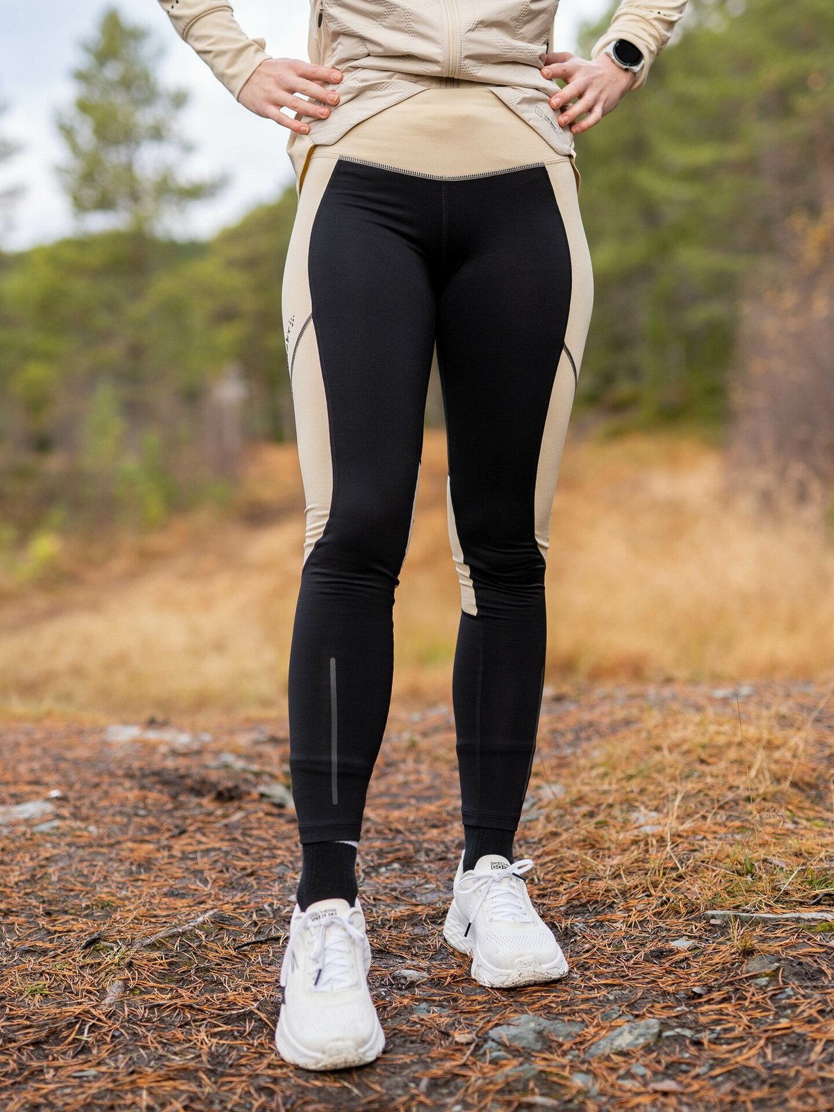 Craft Advance Essence Warm Tights Black