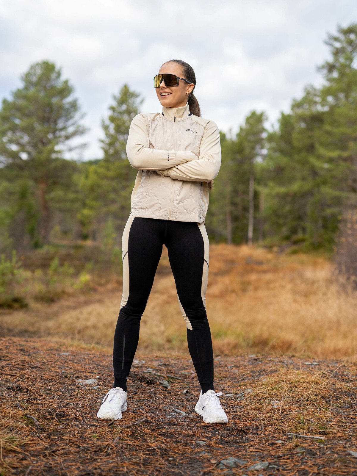 Craft Advance Essence Warm Tights Black