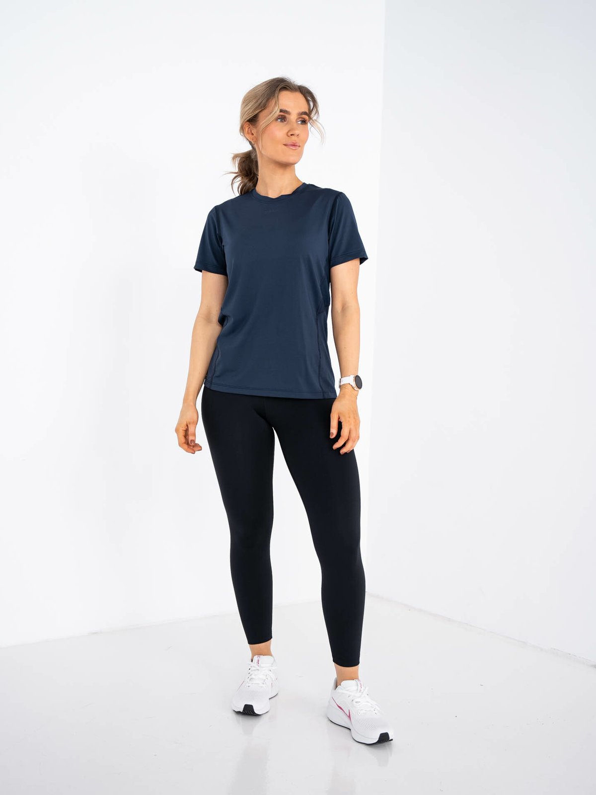 Craft Adv Essence Short Sleeve Tee Blå