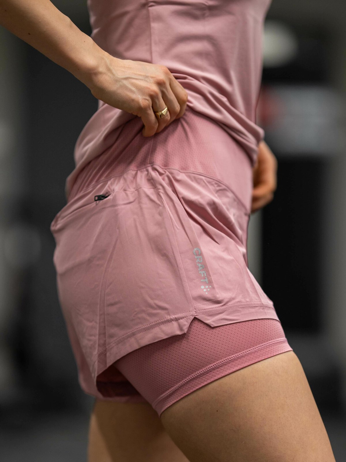 Craft ADV Essence 2-in-1 Shorts Rosa