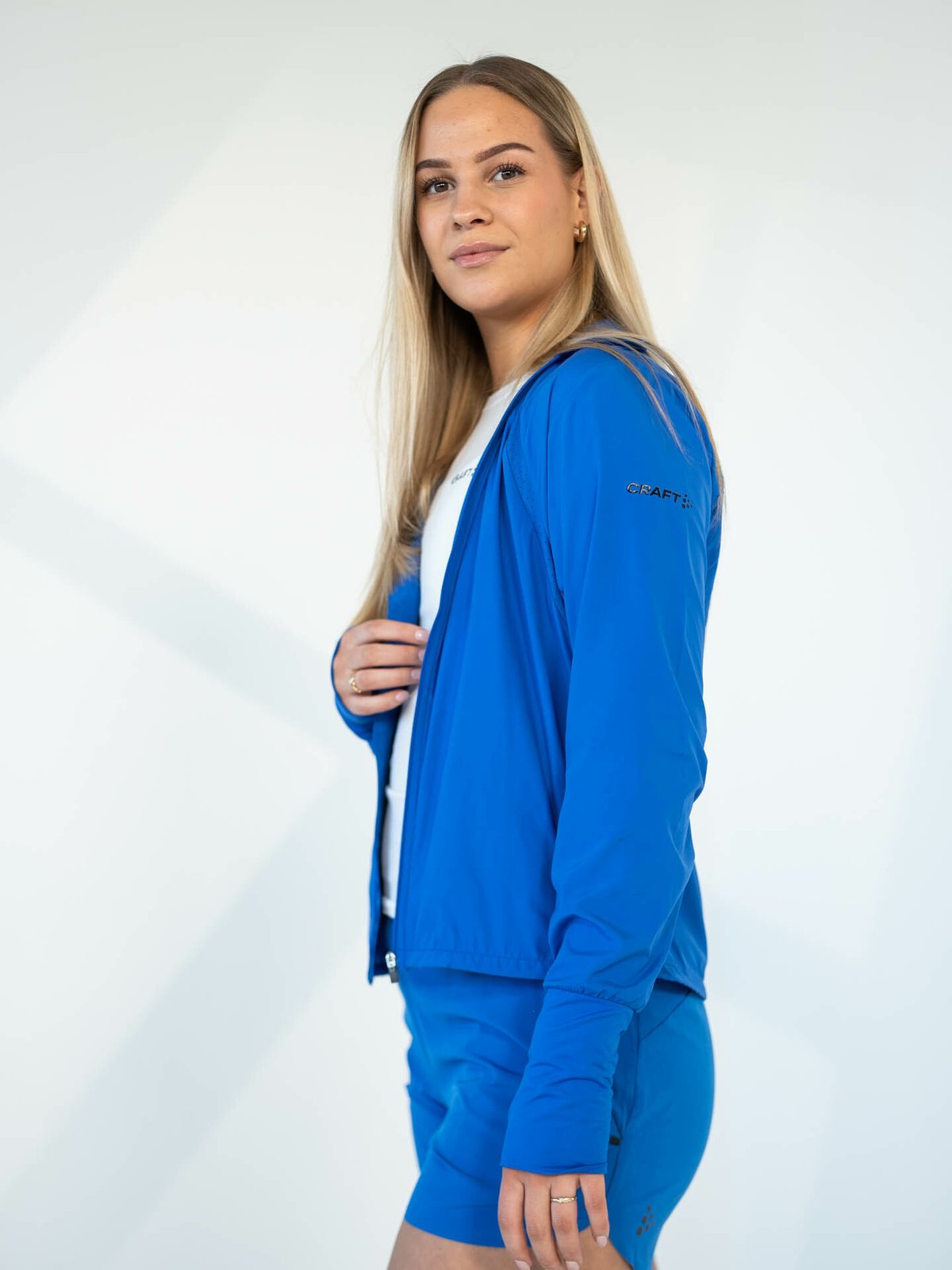 Craft Essence Wind Jacket Blå