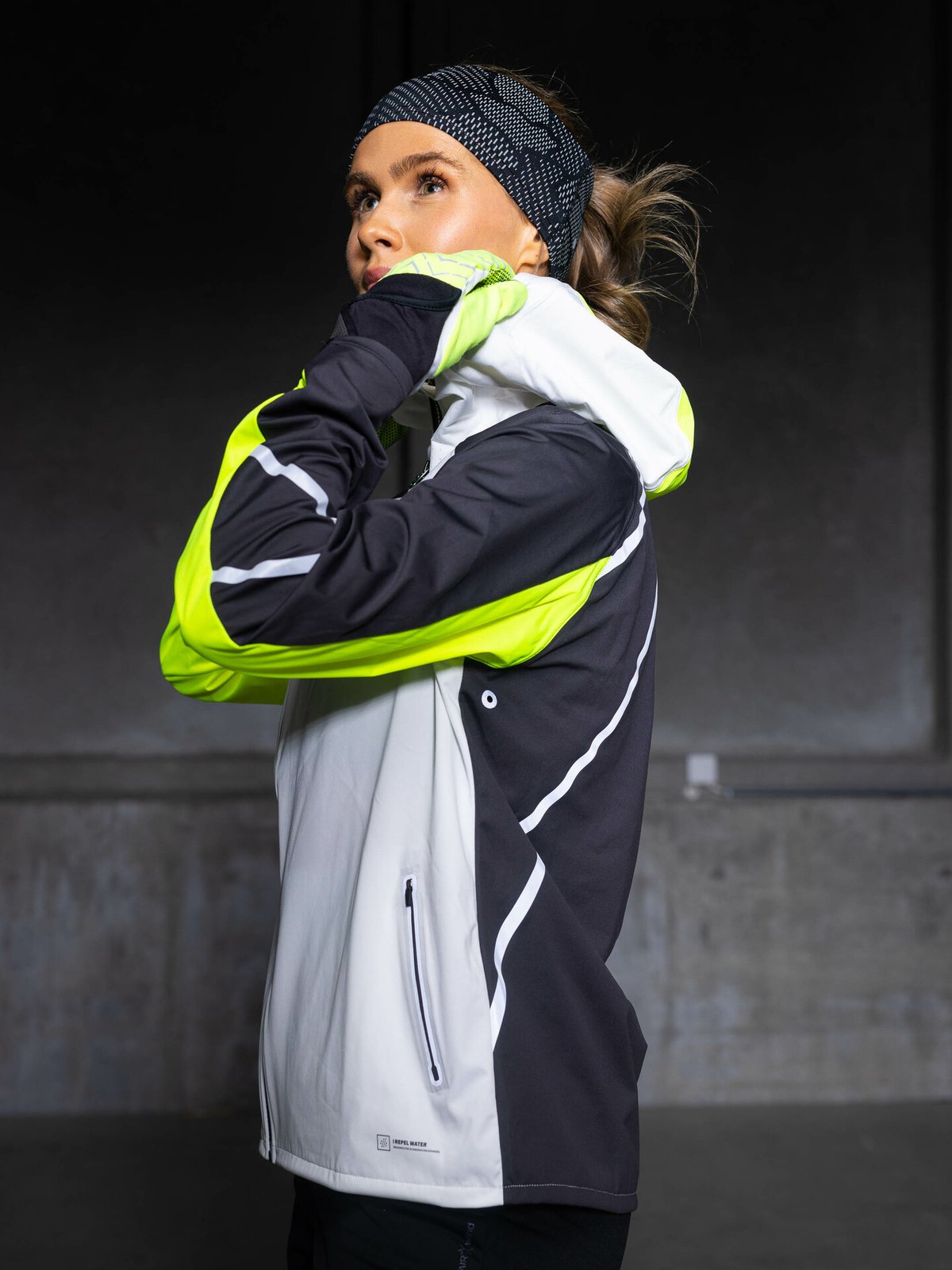 Craft PRO Hydro Lumen Jacket 2 W Ash White-Slate