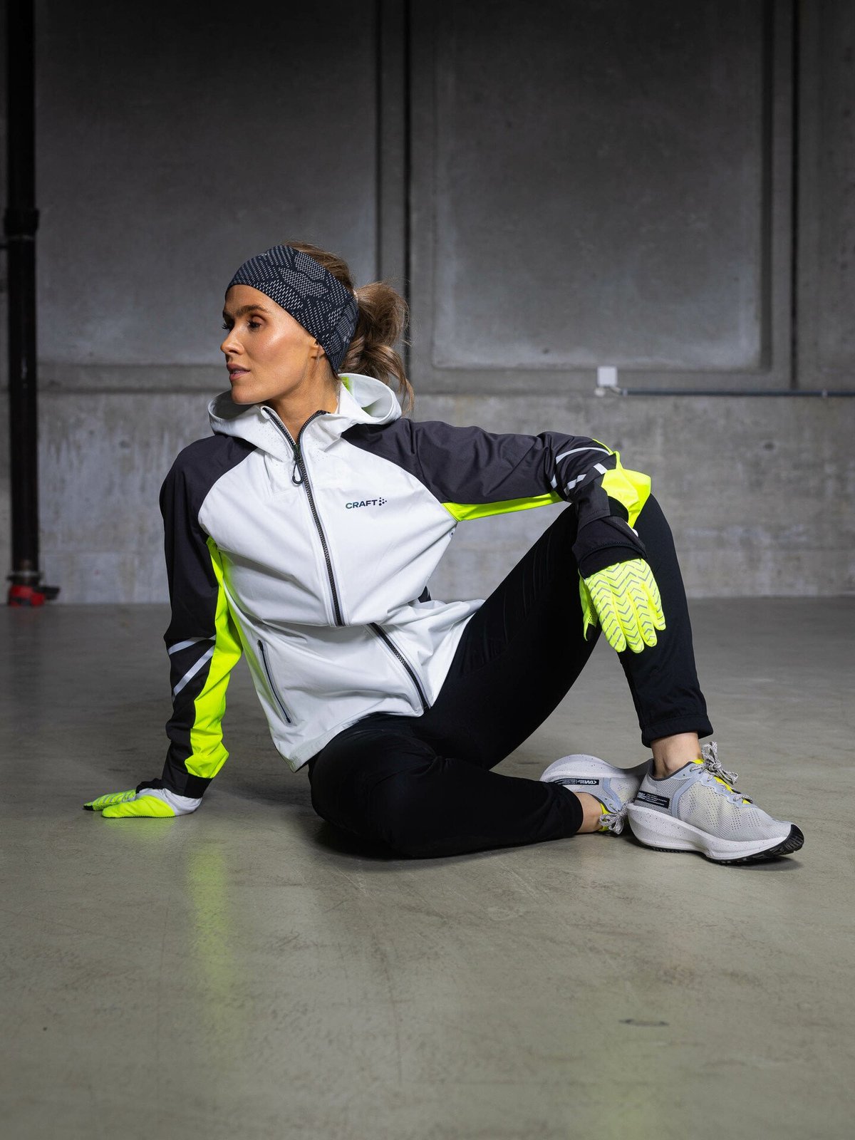 Craft PRO Hydro Lumen Jacket 2 W Ash White-Slate