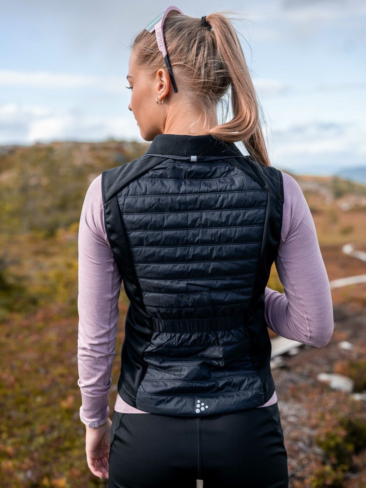 Craft Advance Essence Warm Vest W Black