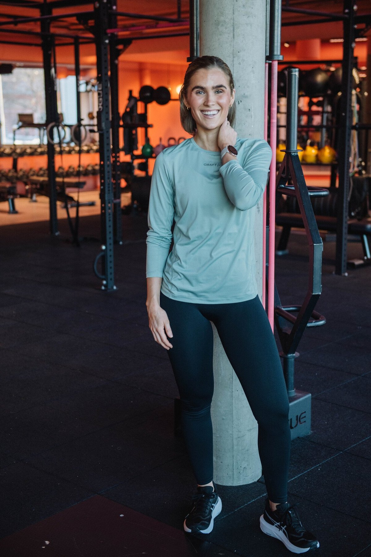 Craft Advance Essence Long Sleeve Tee 2 Glacial