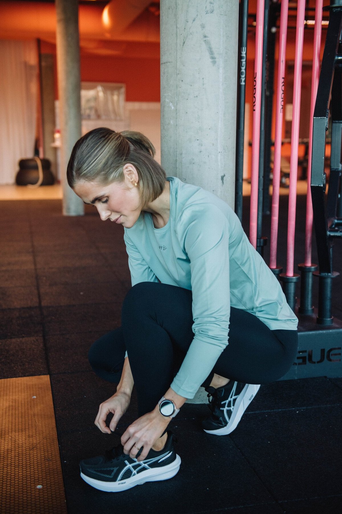 Craft Advance Essence Long Sleeve Tee 2 Glacial