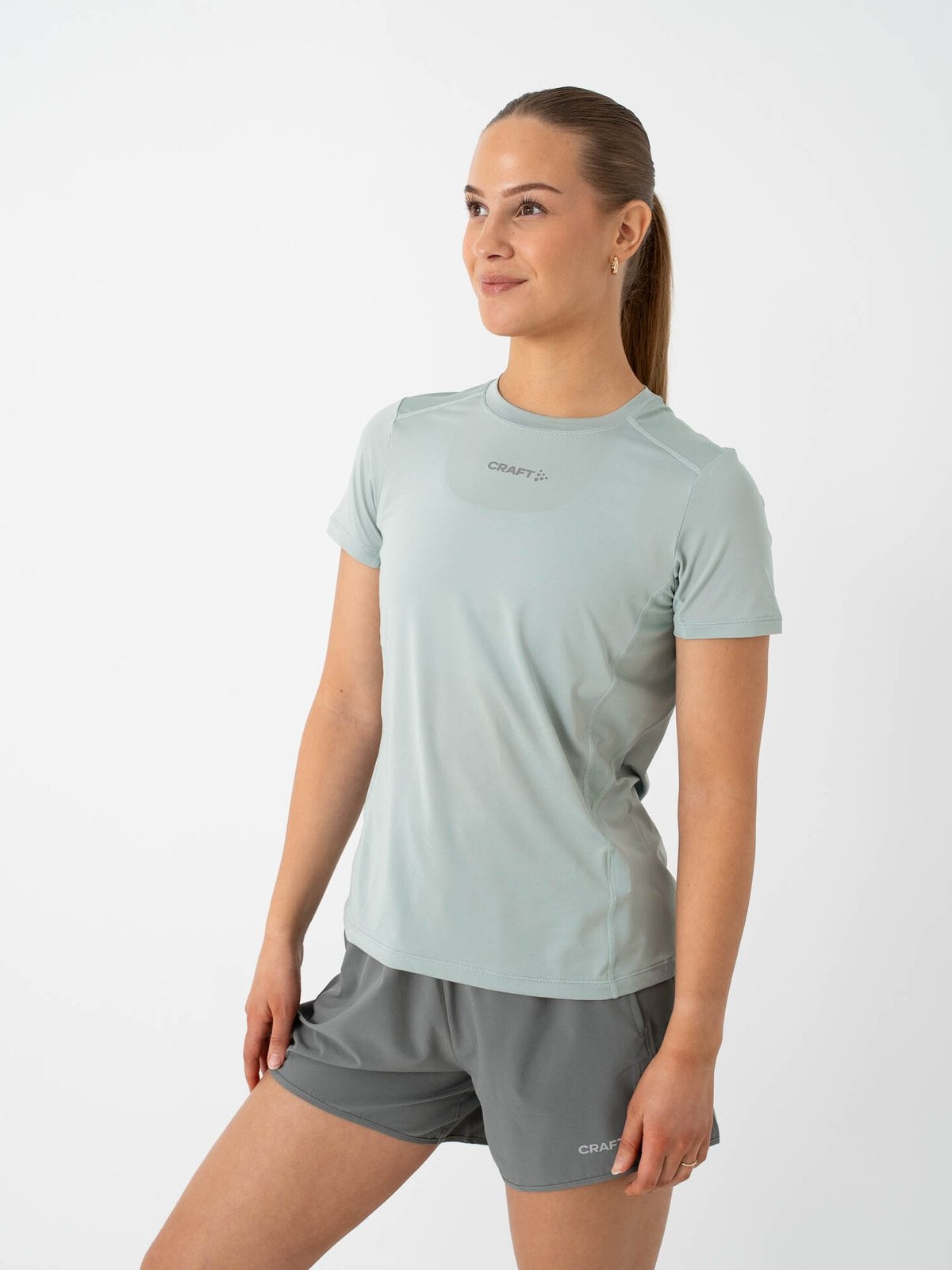 Craft Advance Essence Short Sleeve Tee 2 Glacial