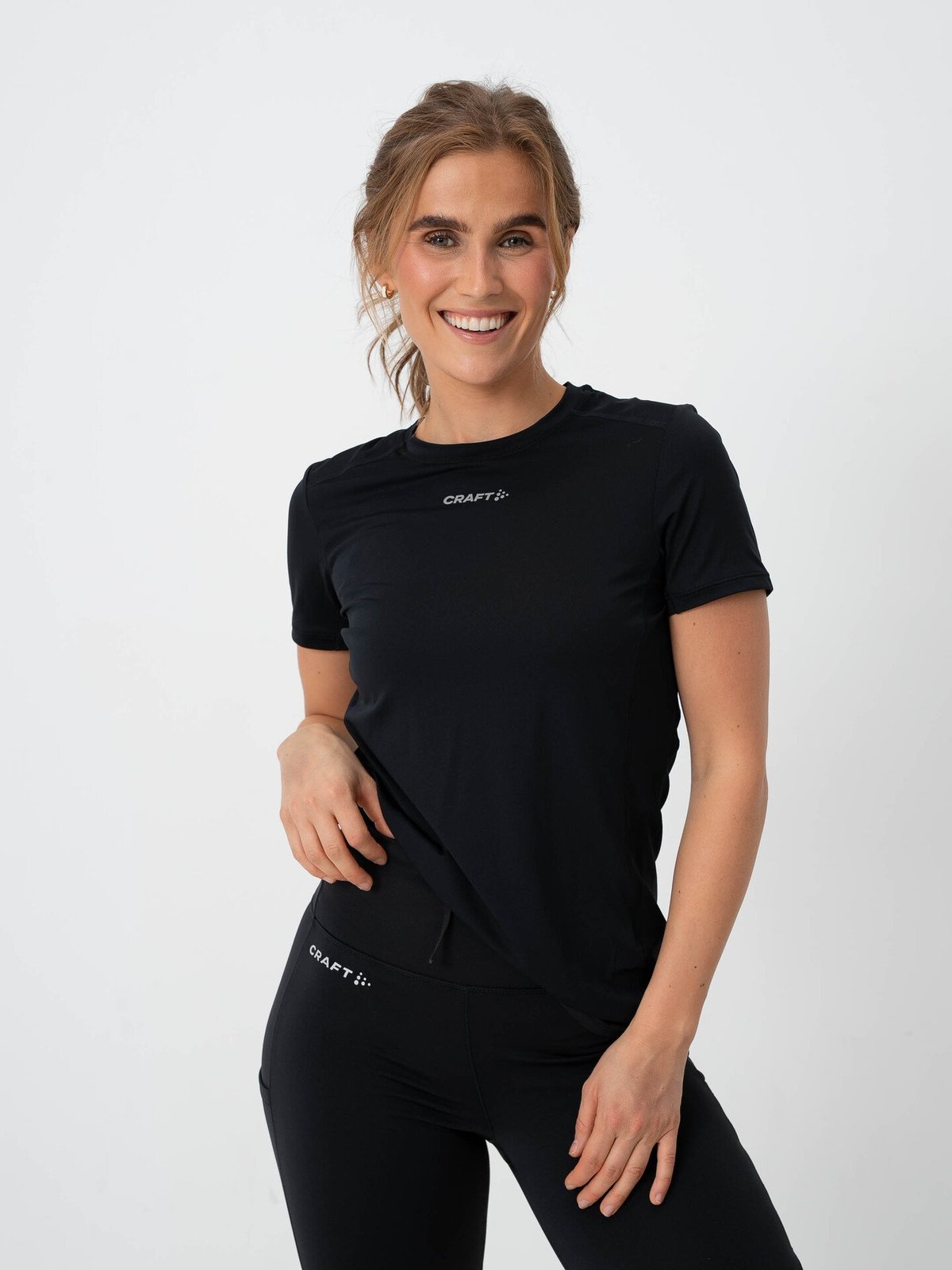 Craft Advance Essence Short Sleeve Tee 2 Black