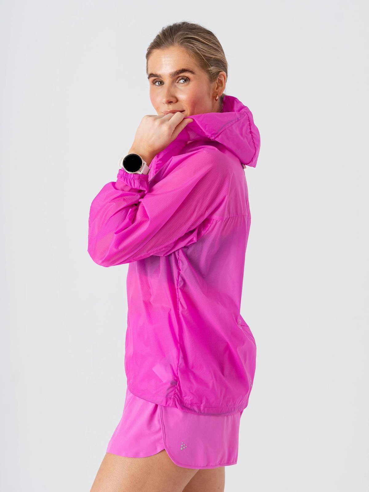 Craft Hypervent Light Wind Jacket Magneta