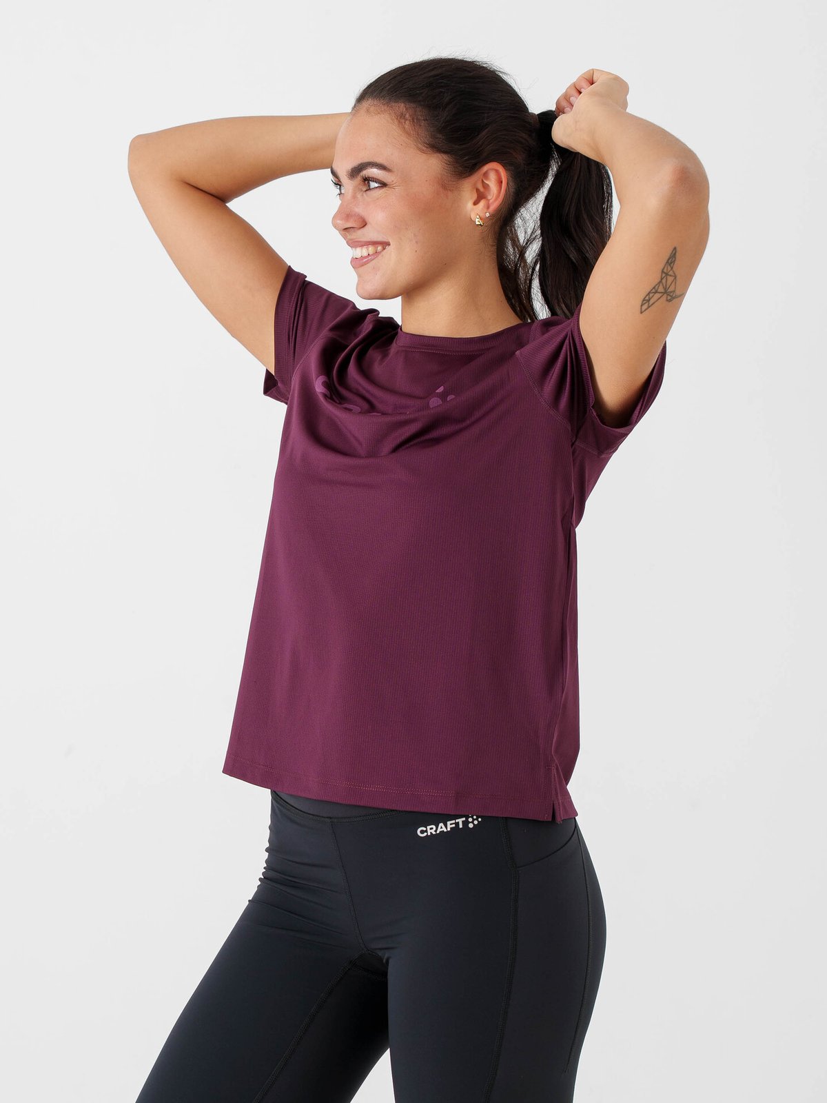 Craft Essence Logo Tee W Dk Fig