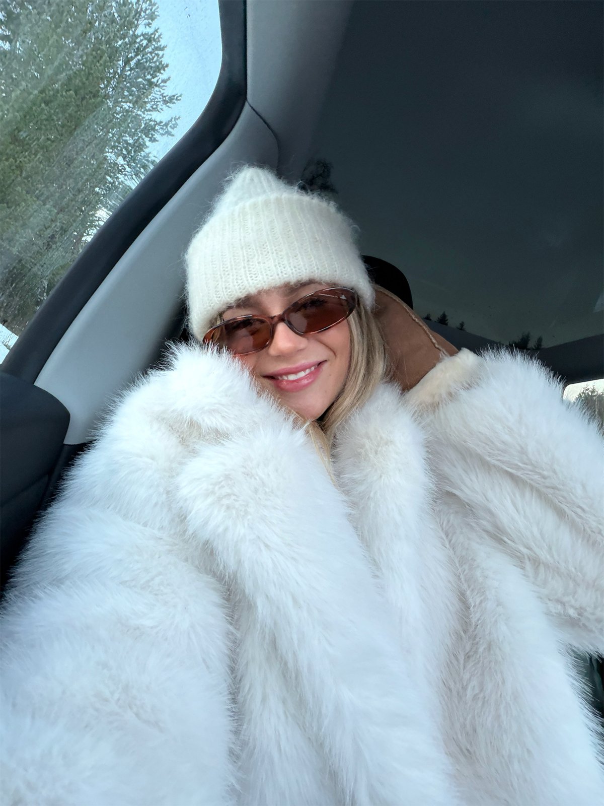 Clermonte Maya Faux Fur White